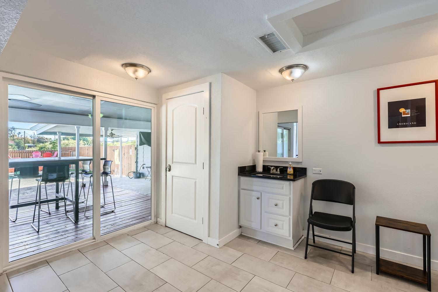 New 5 Bdrm W/pool Mins To Pearl/riverwalk/quarry Market - Sleep 12 Hébergement de vacances *